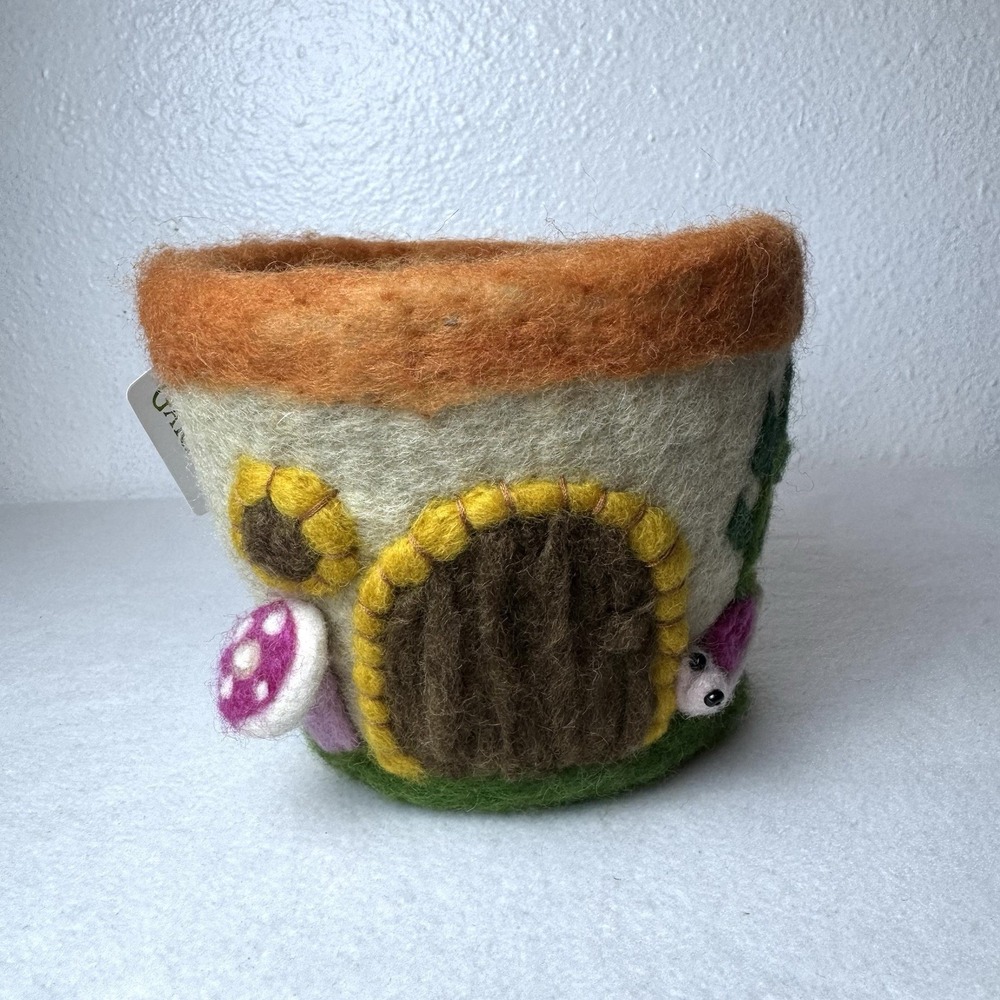 Felt Flower Pot Fungi House DZI Fair Trade Home And Garden Fairy Mushroom‎ Snail